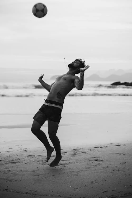 Dumbbell Workouts You Can Do Anywhere
